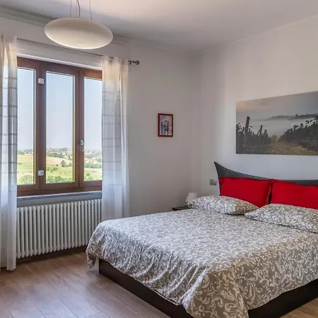 Tenuta La Meridiana Montegrosso dʼAsti