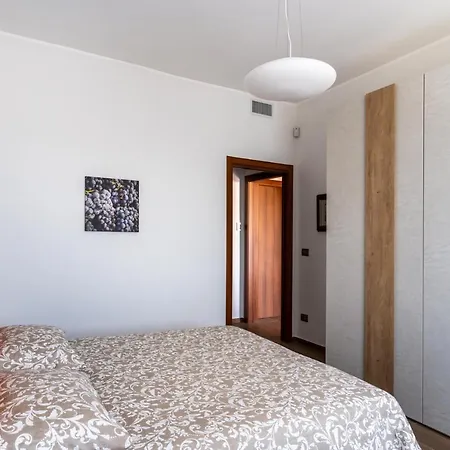 Tenuta La Meridiana Apartament